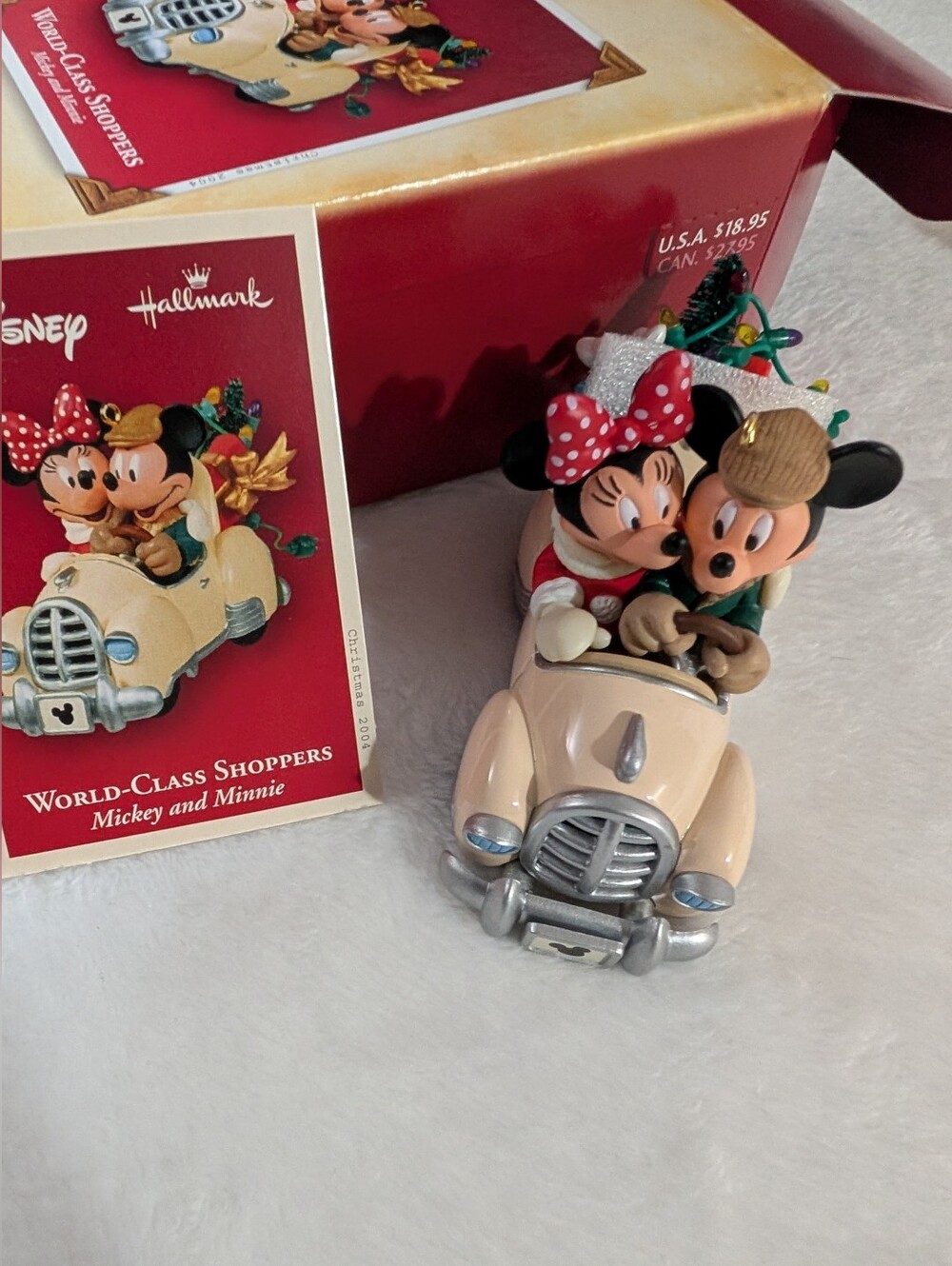 2004 Hallmark Mickey & Minnie Car Holiday Ornament